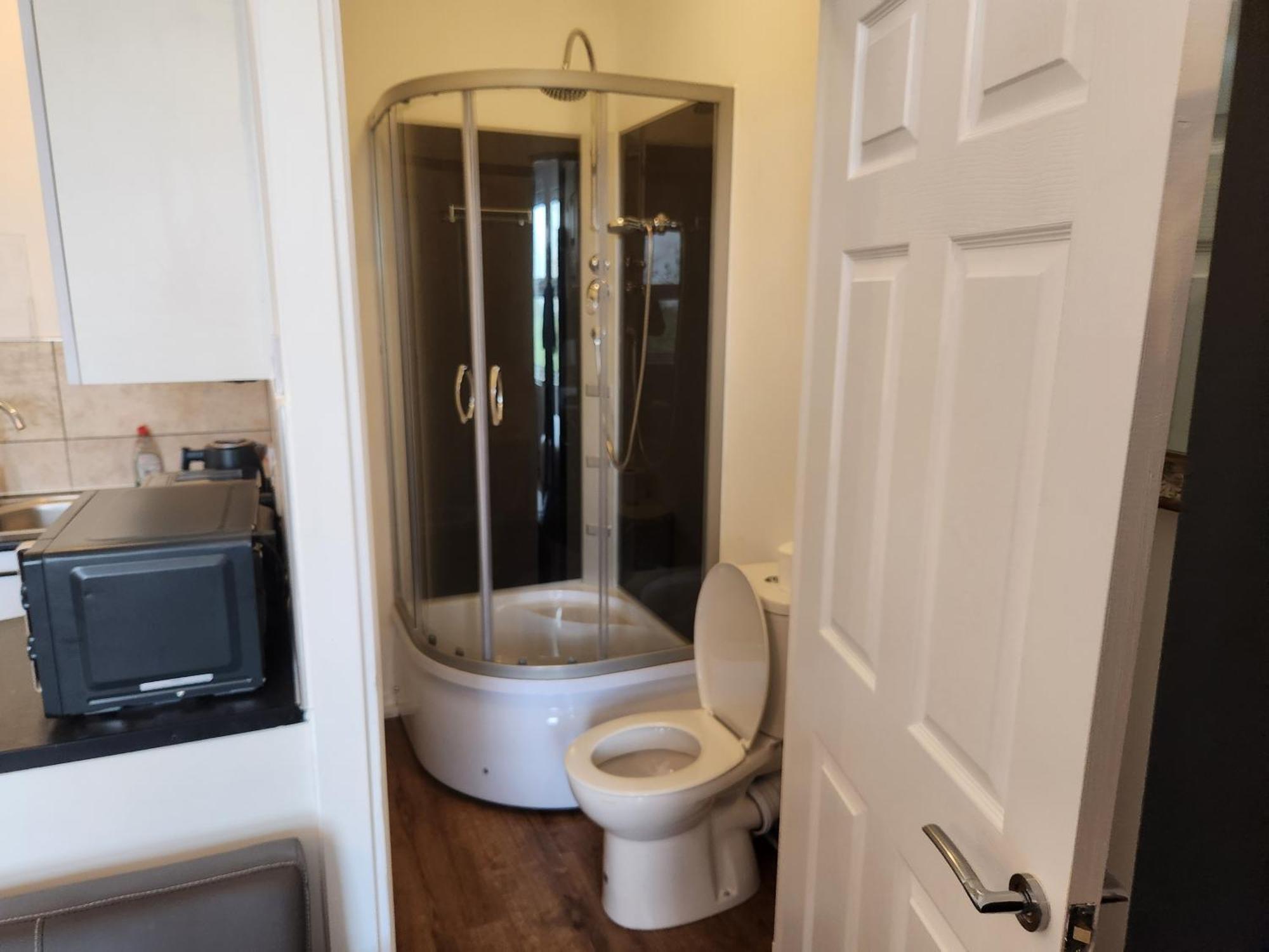 Immaculate 1-Bedroom In Greenhithe Dış mekan fotoğraf